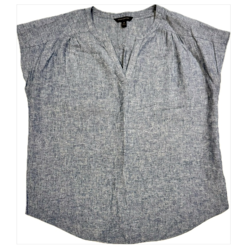 Denim V-Neck Women Shirt Size Medium. Banana Republic